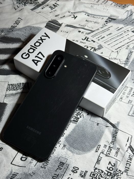 Samsung Galaxy A17