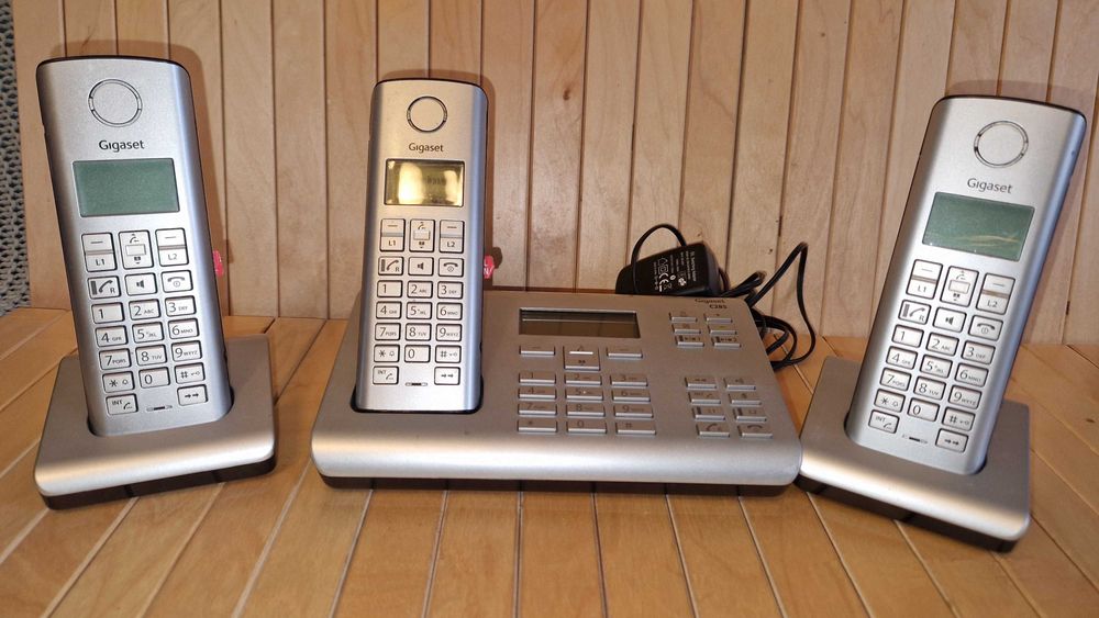 Centrală Telefonică Gigaset C285 – Bază + 2 Receptoare Wireless