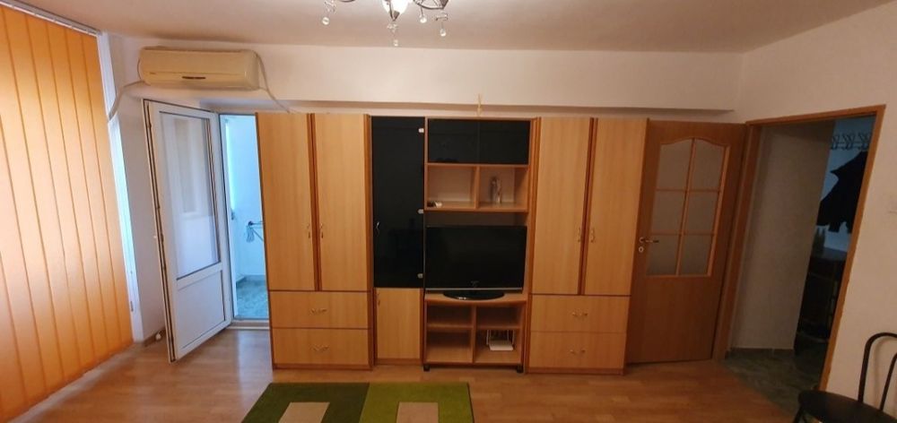 Închiriez garsoniera confort 1 metrou Pta Sudului
