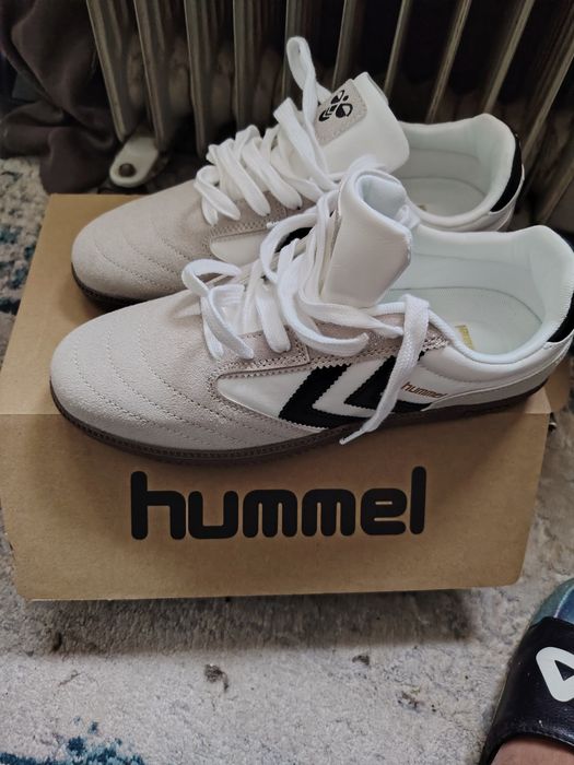 Hummel 41 sala teren