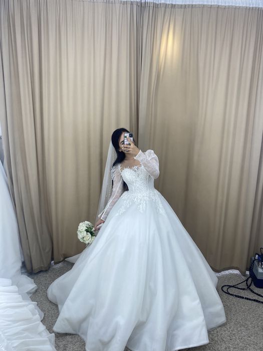 Свадебное платье