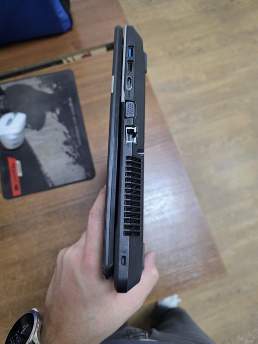 PackardBell ноутбук 17.3