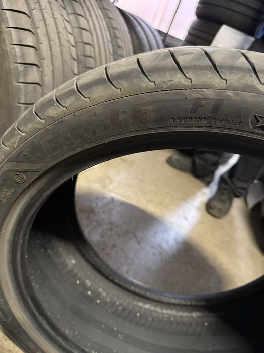 Летни гуми с джанти 19 цола спорт пакет за BMW