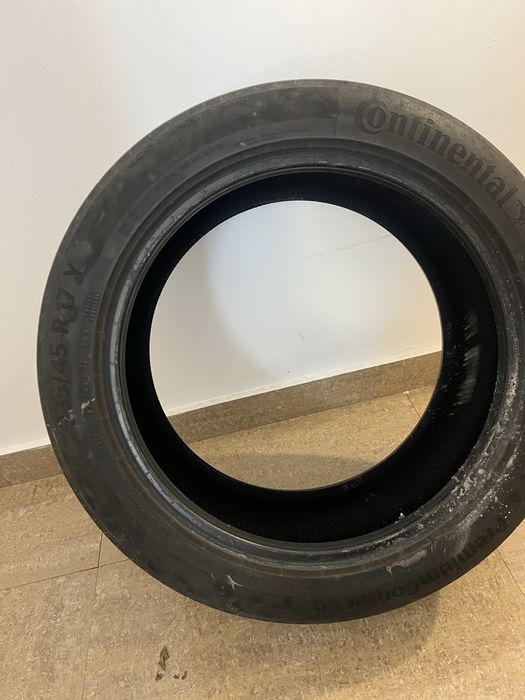 Vand cauciucuri de vara Continental 235/45 R17