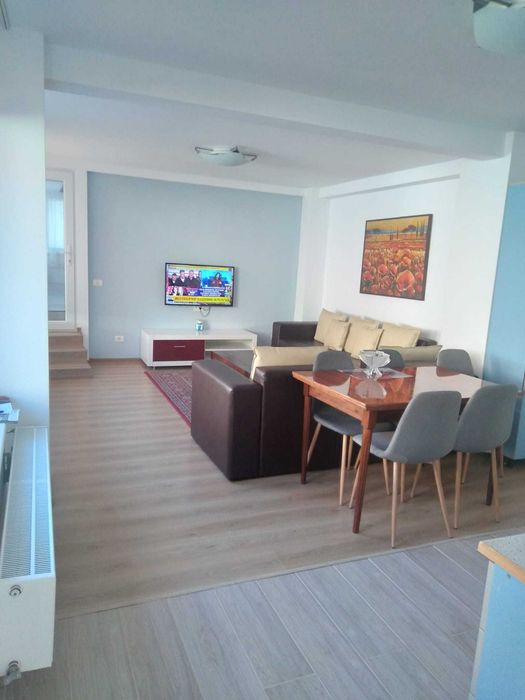 Schimb casa Poiana Tapului