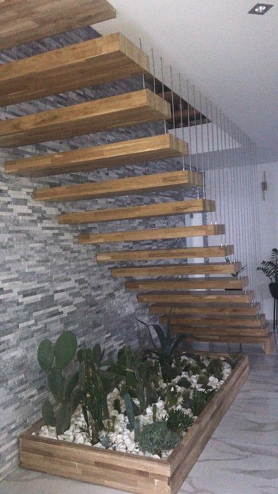 Scări stejar stratificat