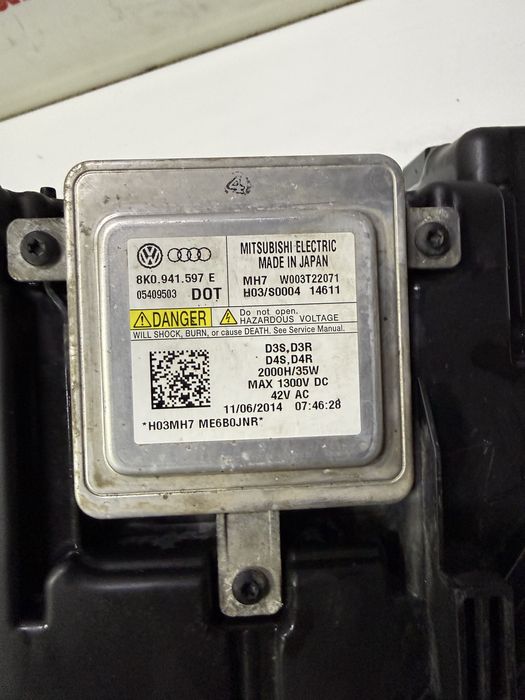 Far xenon dreapta fata bi-xenon Audi A4 B8.5 8K0 941 006 C Facelift