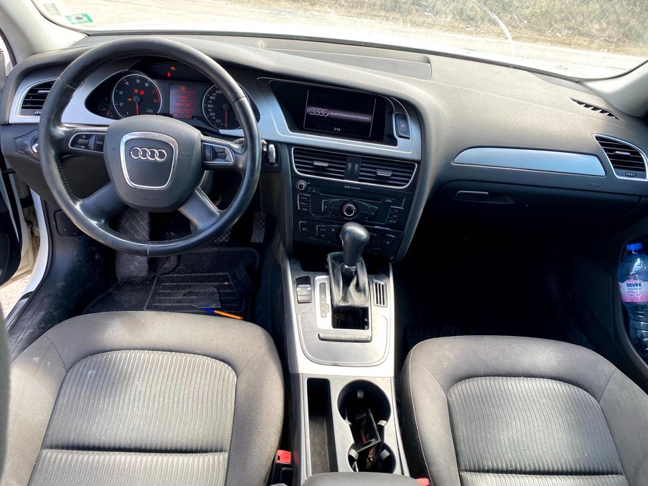 Ауди А4 Б8 1.8 TFSI 120 к.с., автоматик, 2011г., двигател CDHA