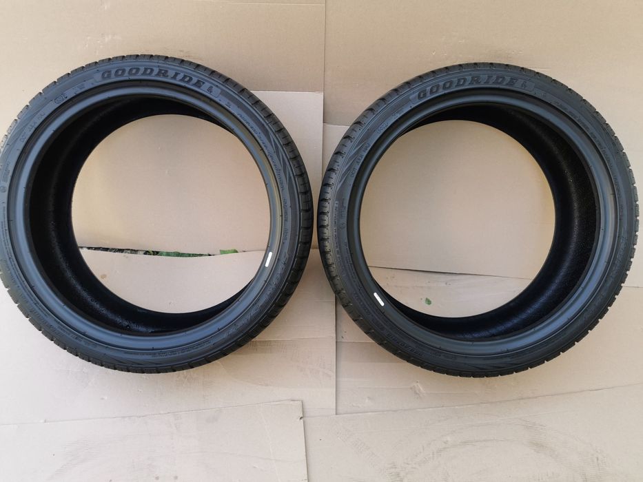 Anv de vara 2x215/45R18 *x2 215/55R17 2x225/45R17 iarna 2x225/40ZR18