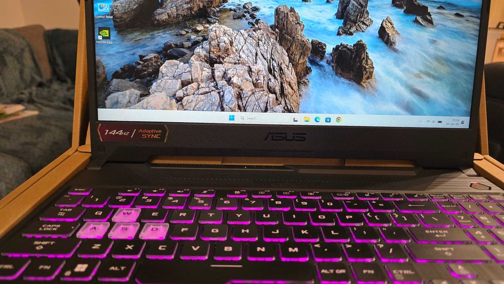 ASUS TUF A15 FA506NC-HN036 Garanție