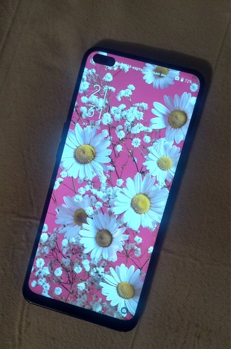 Продается смартфон