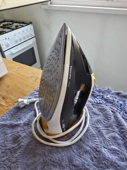 Утюг Philips Azur