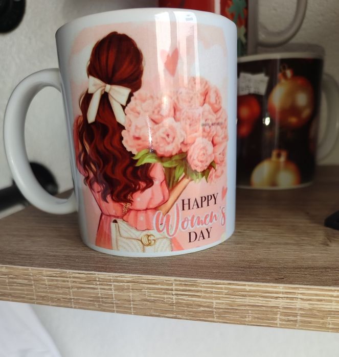 Персонализирани чаши за 8 март