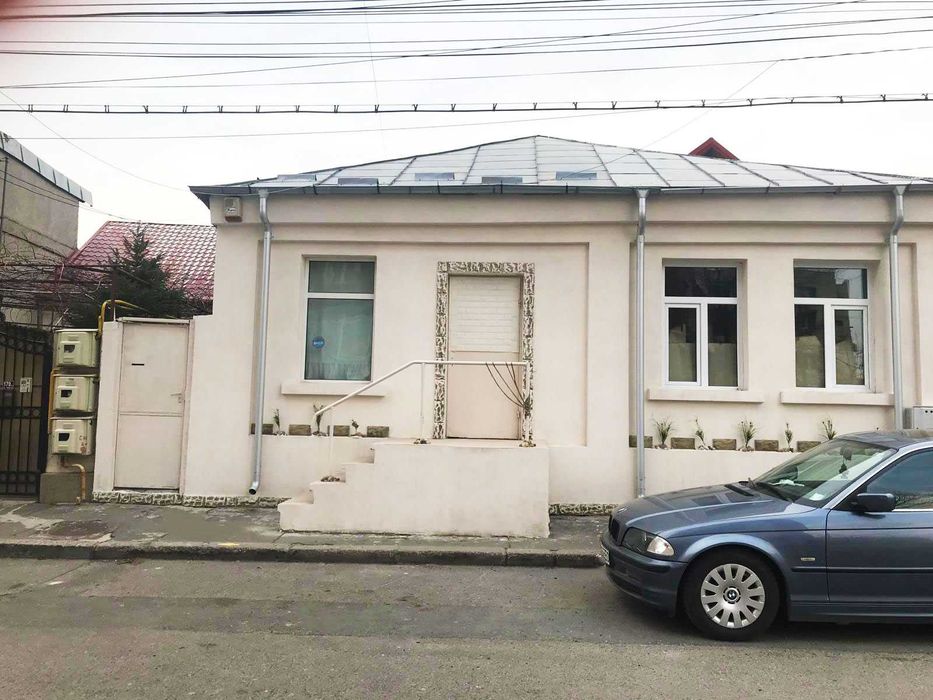 Spațiu ultracentral+Casa – închiriere totală sau parțială –  langa BCR