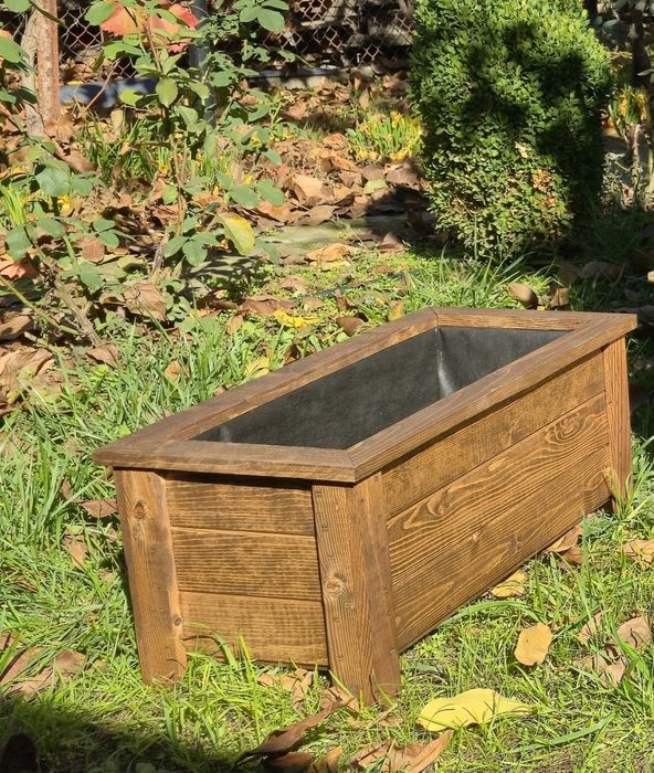 Дървени кашпи, декоративни саксии