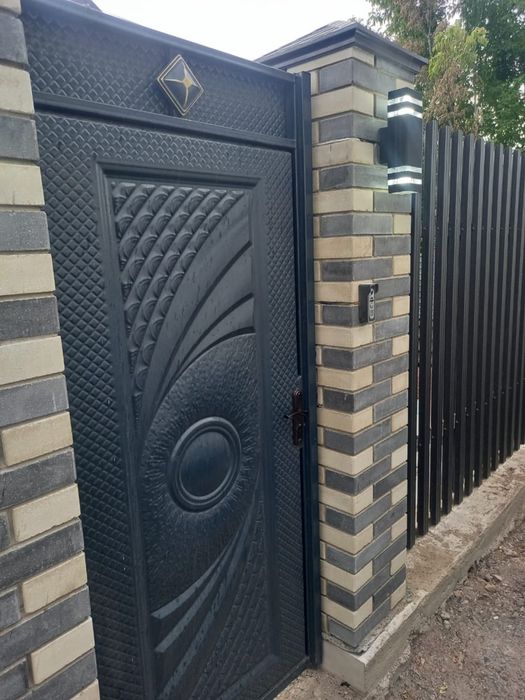 Светильники уличные для дома