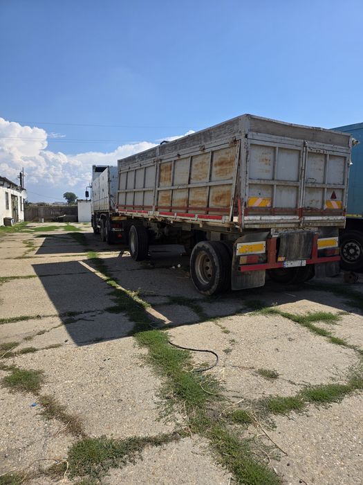 Camion  Basculanta Iveco