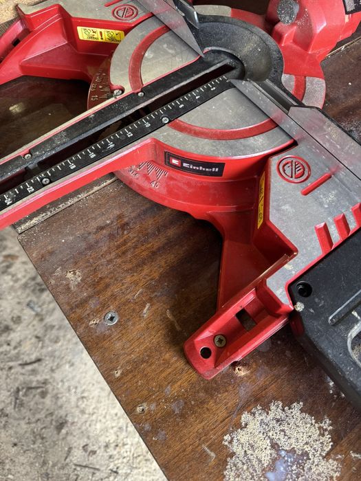 Потапящ циркуляр Einhell