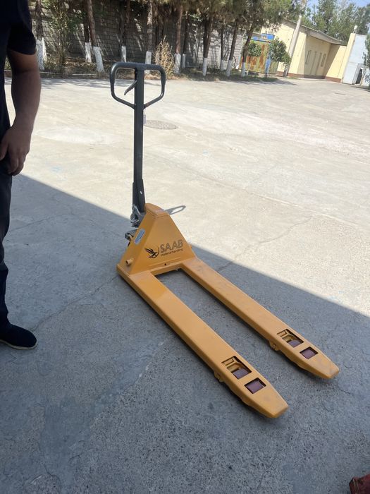 Транспалет Рохли Кара ручная