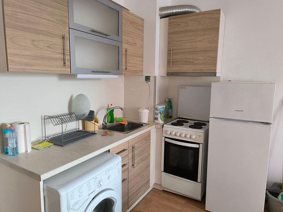 Дава се под наем Двустаен апартамент в Варна, Левски - 58 кв.м за 434 € - Снимка #1