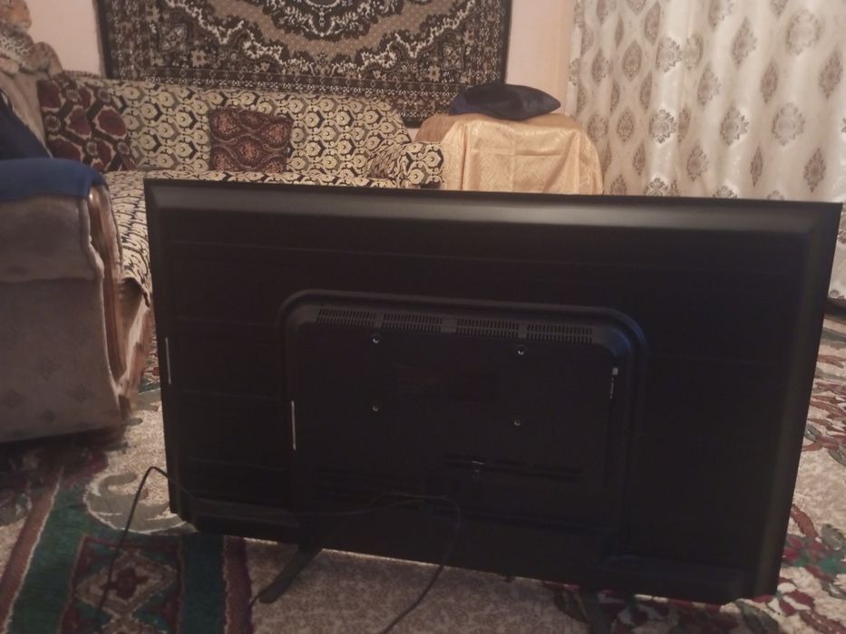 Televizor sotiladi 1200  ming keliwlib savdo qlinadi