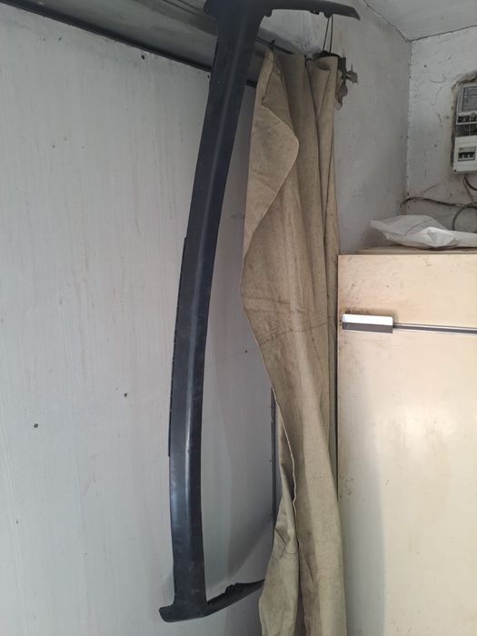 Продам передняя губа до рест. Мерседес 210  "тайвань".