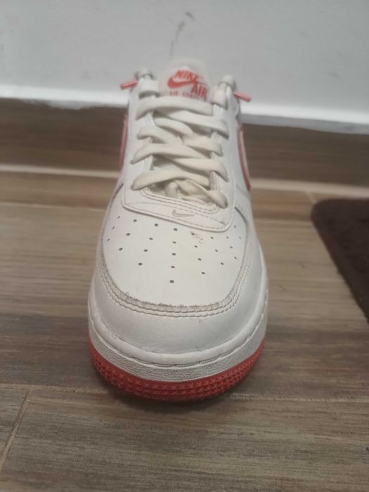 Air force 1 White and red
