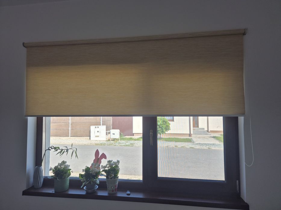 Vand 3 Jaluzele role geam perdea perdele