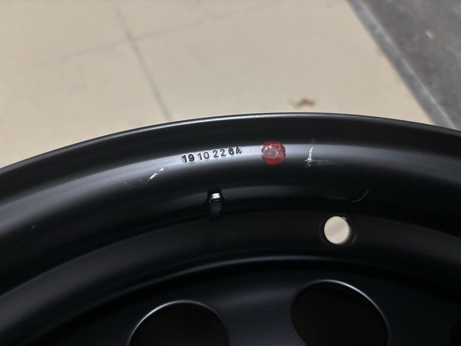 Диск оригинал на Hilux