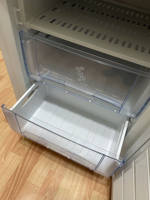 Продам морозильник Nord для дома