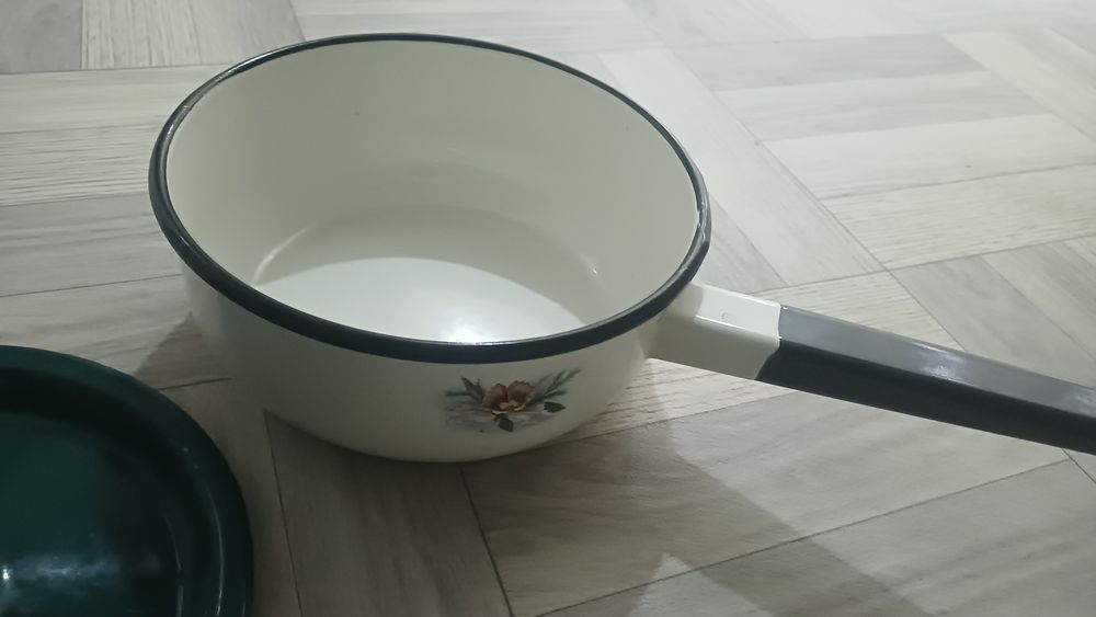 сотейник (ковш)стальной эмалированный