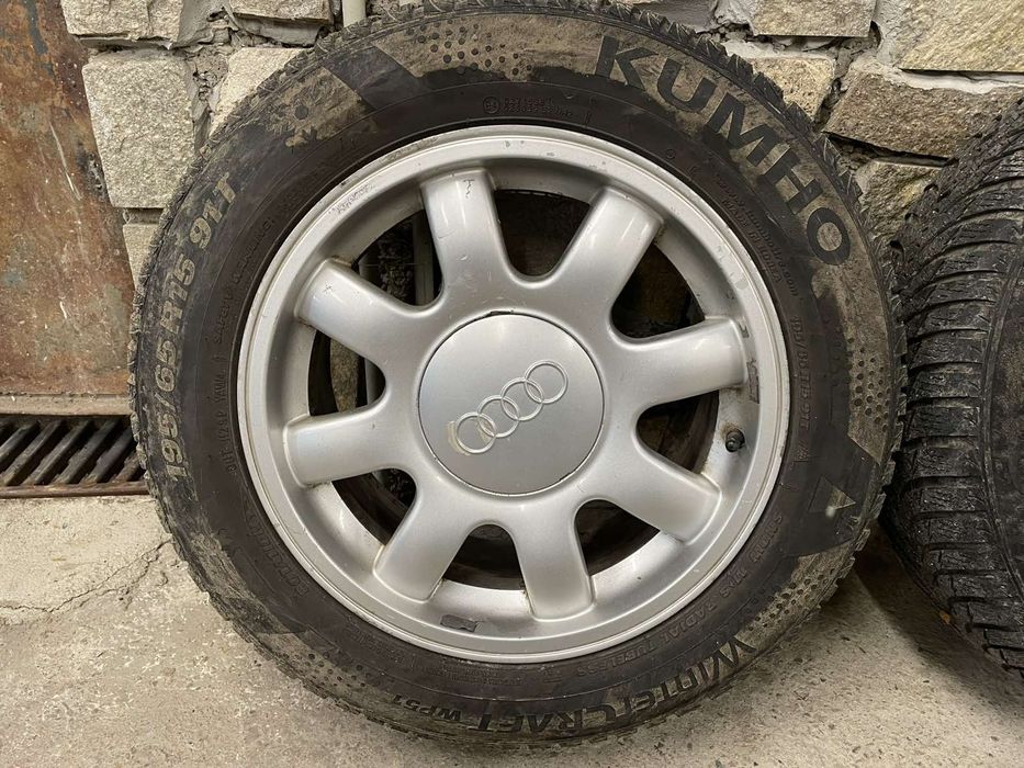 Комплект джанти с зимни гуми 15ки за Ауди А4.