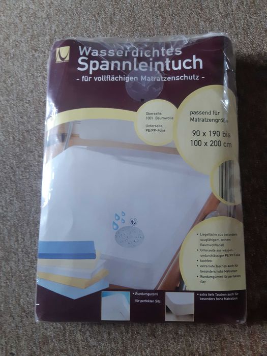 cearceaf cu dublura impermeabila