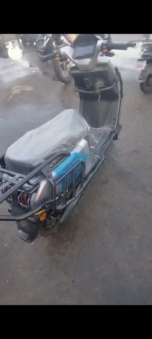 Мопед электроный