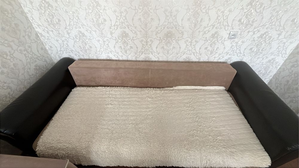 Диван раскладывающийся