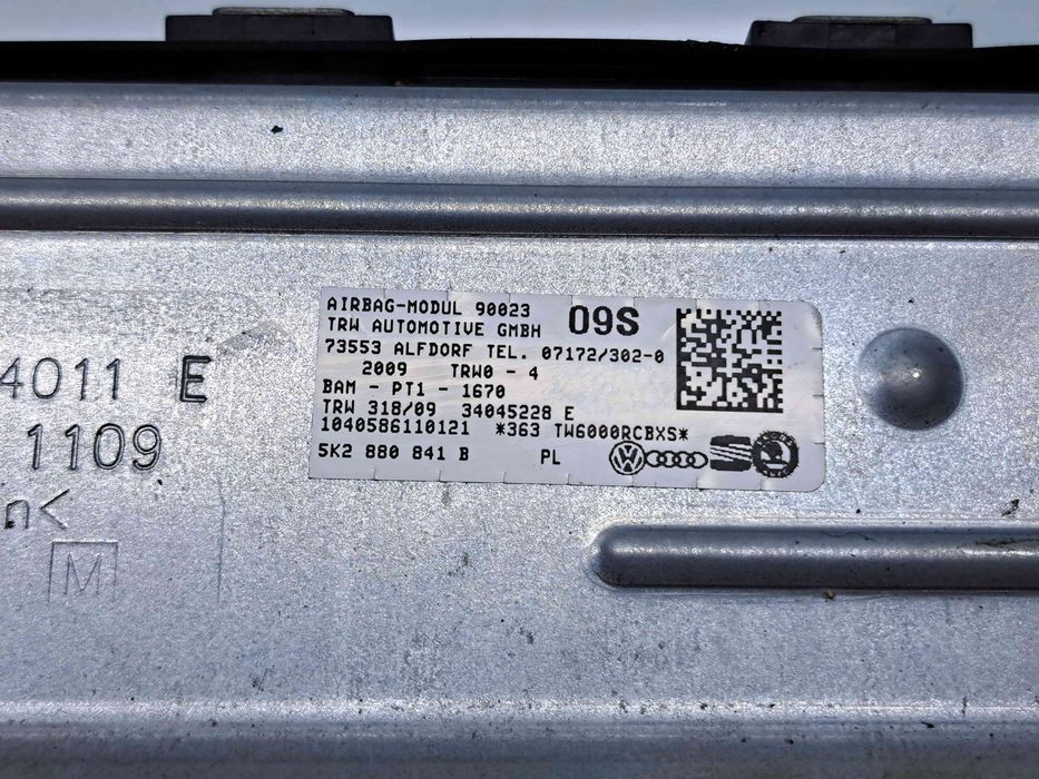 Airbag genunchi Volkswagen Golf 6 (5K1) [Fabr 2009-2013] 5K2880841B