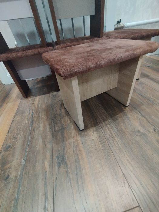 Продам табуретки новые