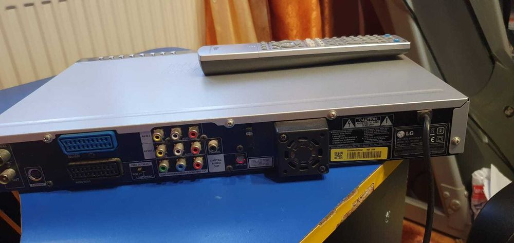 DVD LG- HDD si Media player ASUS