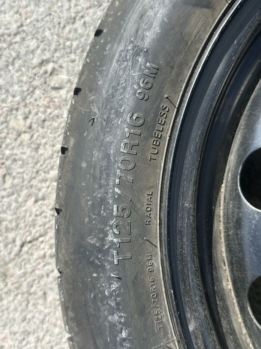 Резервна гума патерица 16 цола