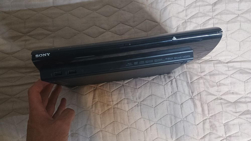 Playstation 3 + 5 игри