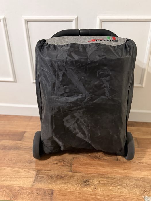 Коляска прогулочная в идеальном состоянии