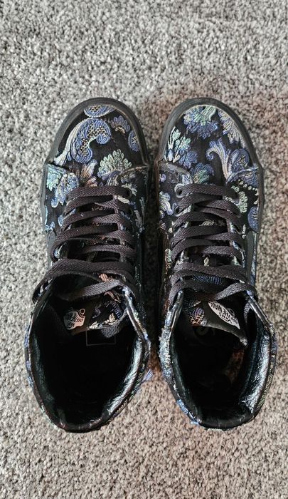 Vans platform limited edition sneakers 35