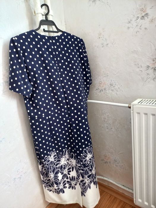 Стилни дамски рокли