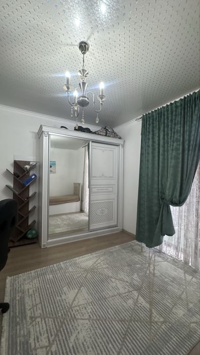 Үй сатылады! Сатылымда кең әрі жайлы үй!