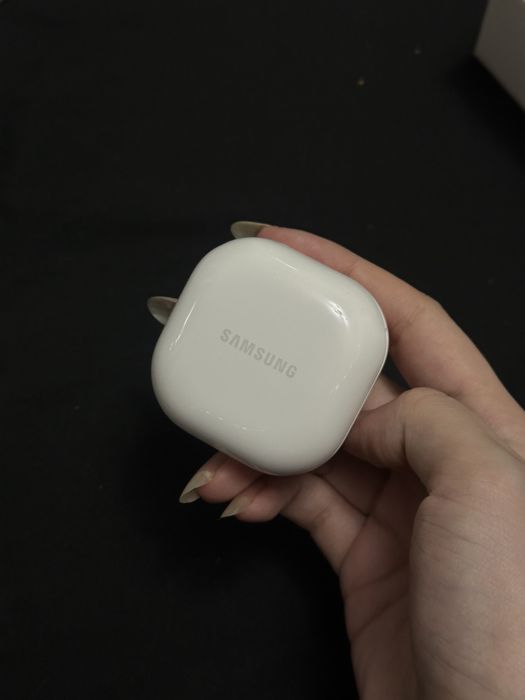 Наушники Samsung Galaxy Buds2
