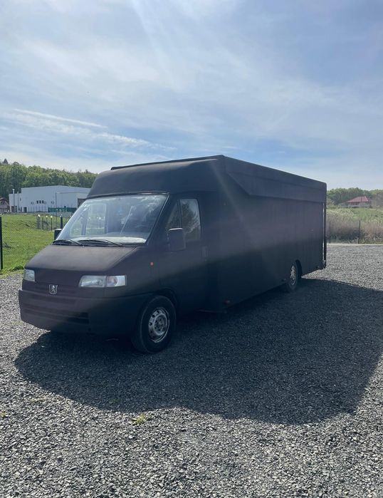 FOOD TRUCK  autorizat,complet utilat! Fast food, Caravana