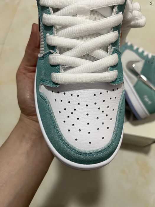 Nike SB Dunk Low April Skateboards