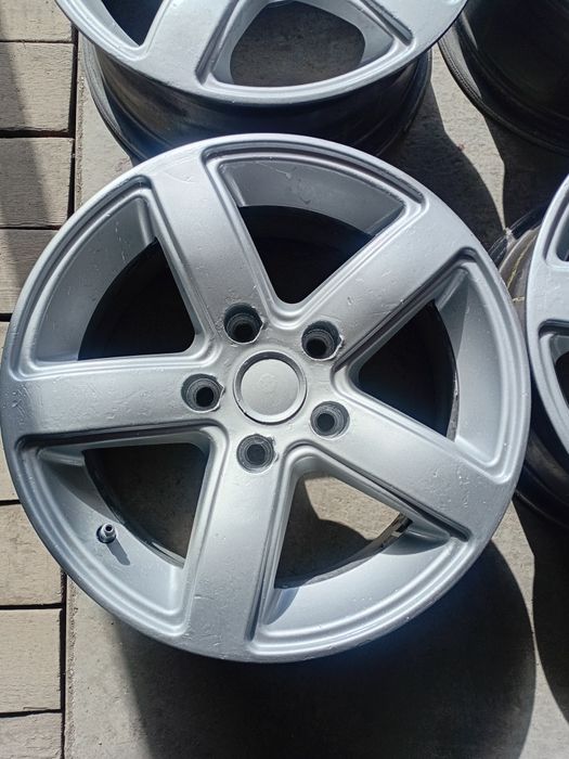 Продам диски на 15