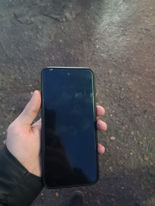 Infinix 12 not play sotiladi