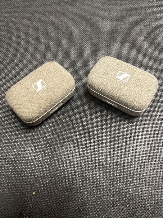 Vand Casti Sennheiser!